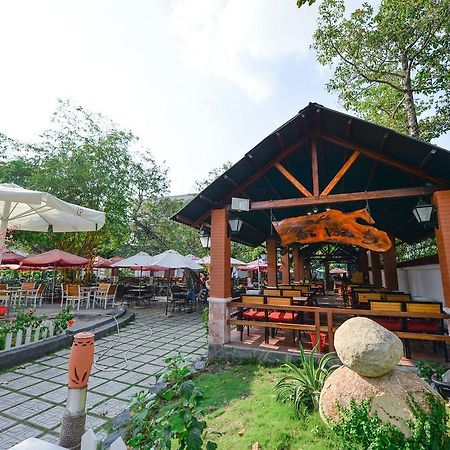 Hoa Binh 2 Hotel Long Xuyên Exteriér fotografie