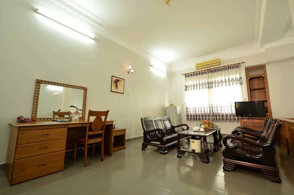 Hoa Binh 2 Hotel Long Xuyên Exteriér fotografie