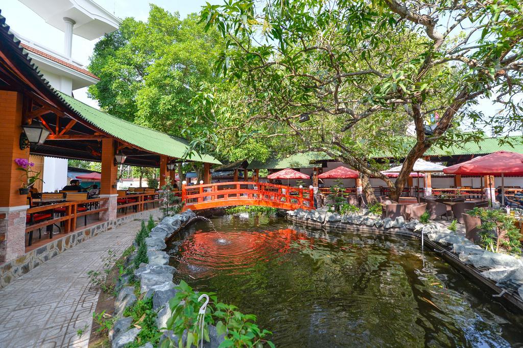Hoa Binh 2 Hotel Long Xuyên Exteriér fotografie